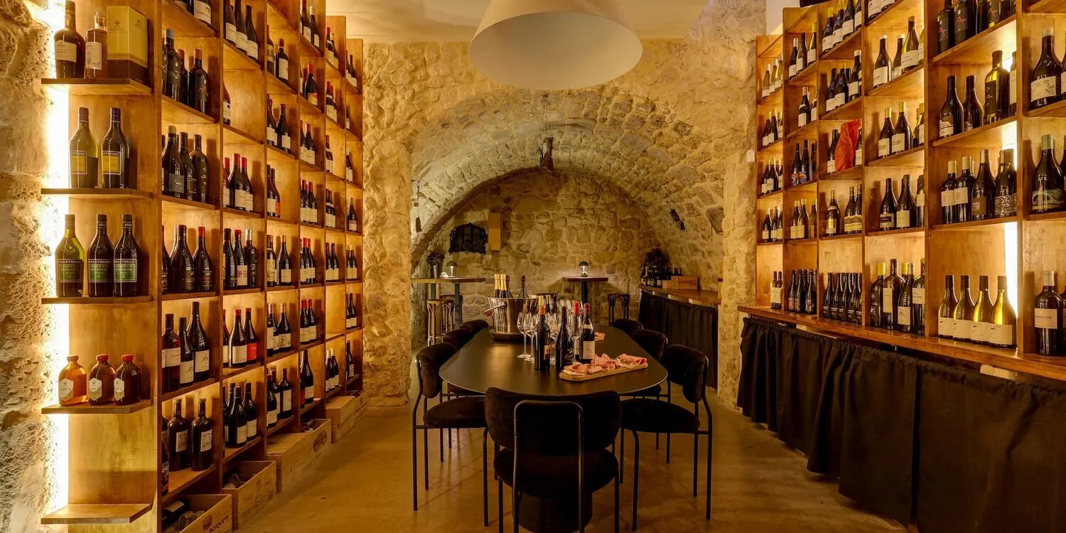 La cave privatisée